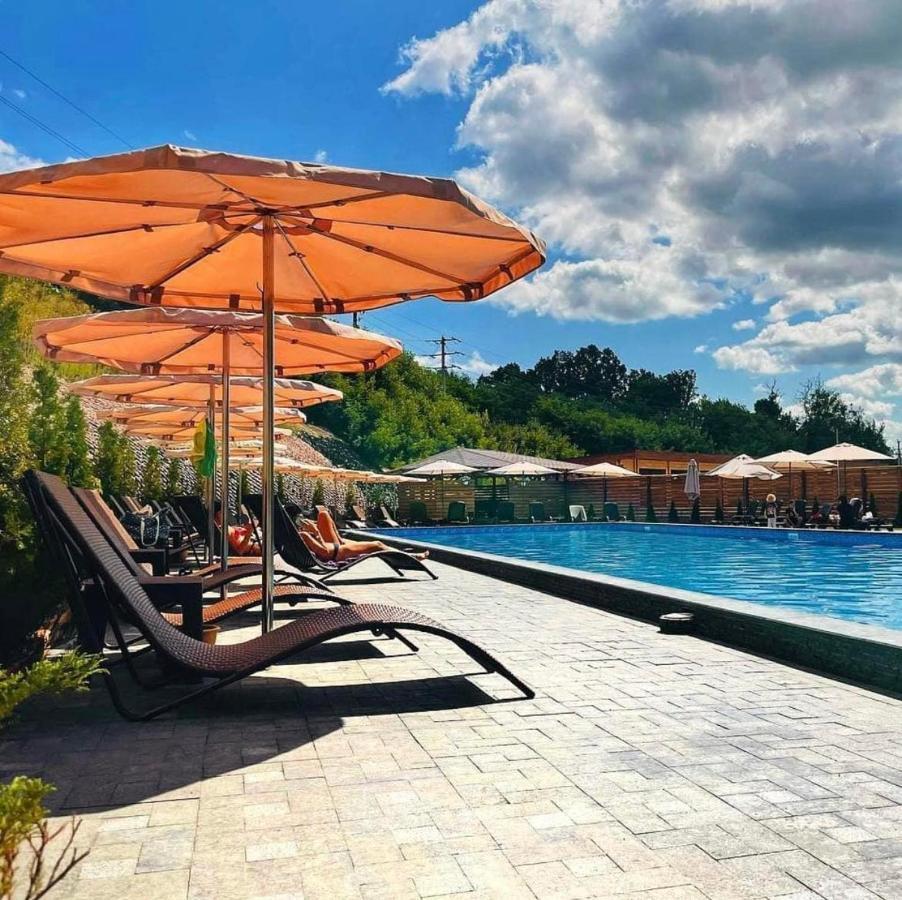 Kolyba Club Hotel Stanishovka Bagian luar foto
